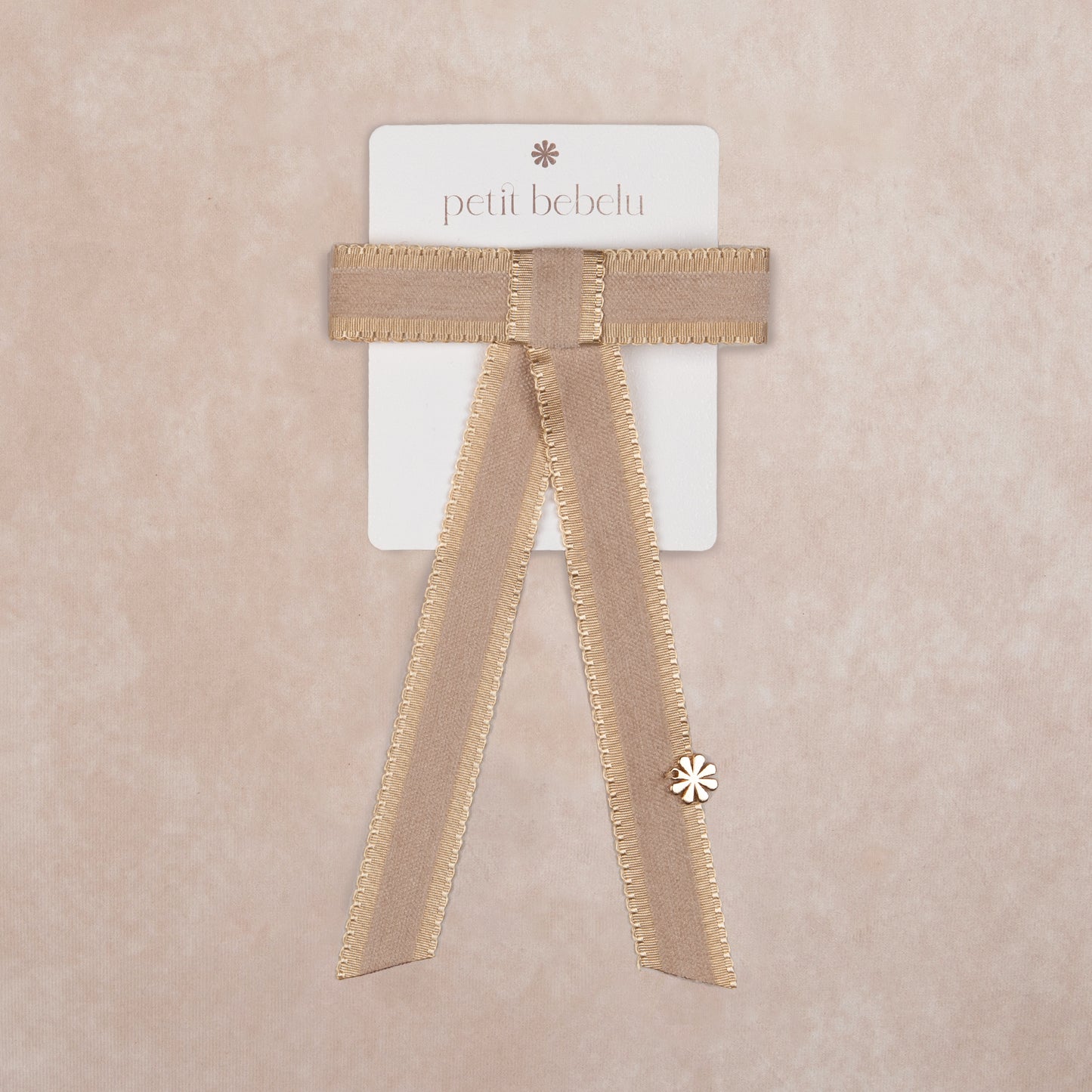 large satin scalloped bow | beige