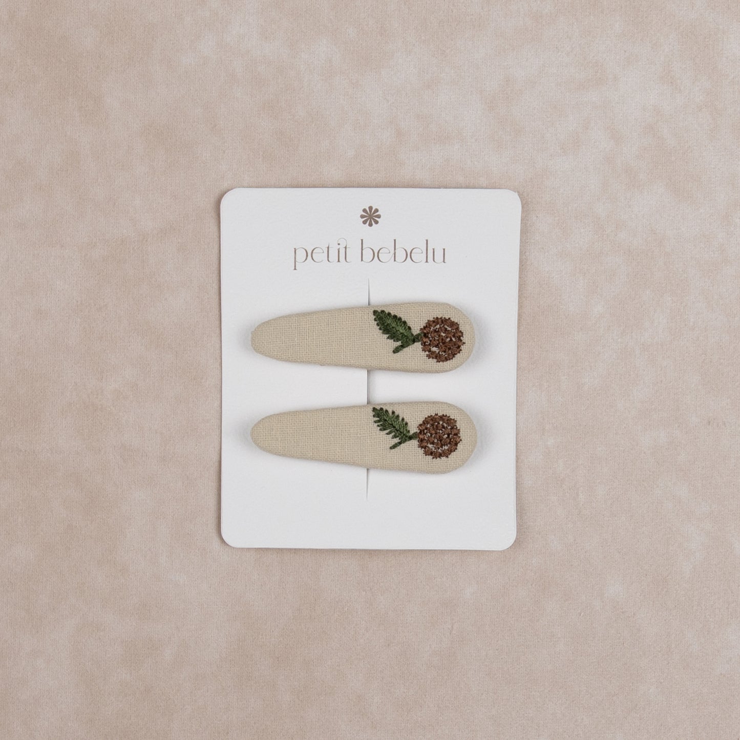 dahlia hair clip | beige