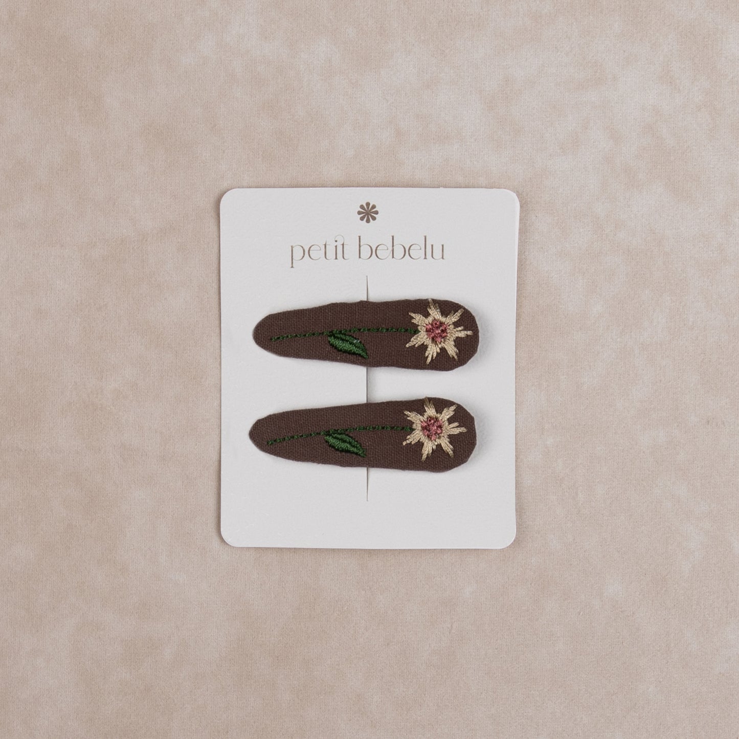 magnolia hair clip | chocolate