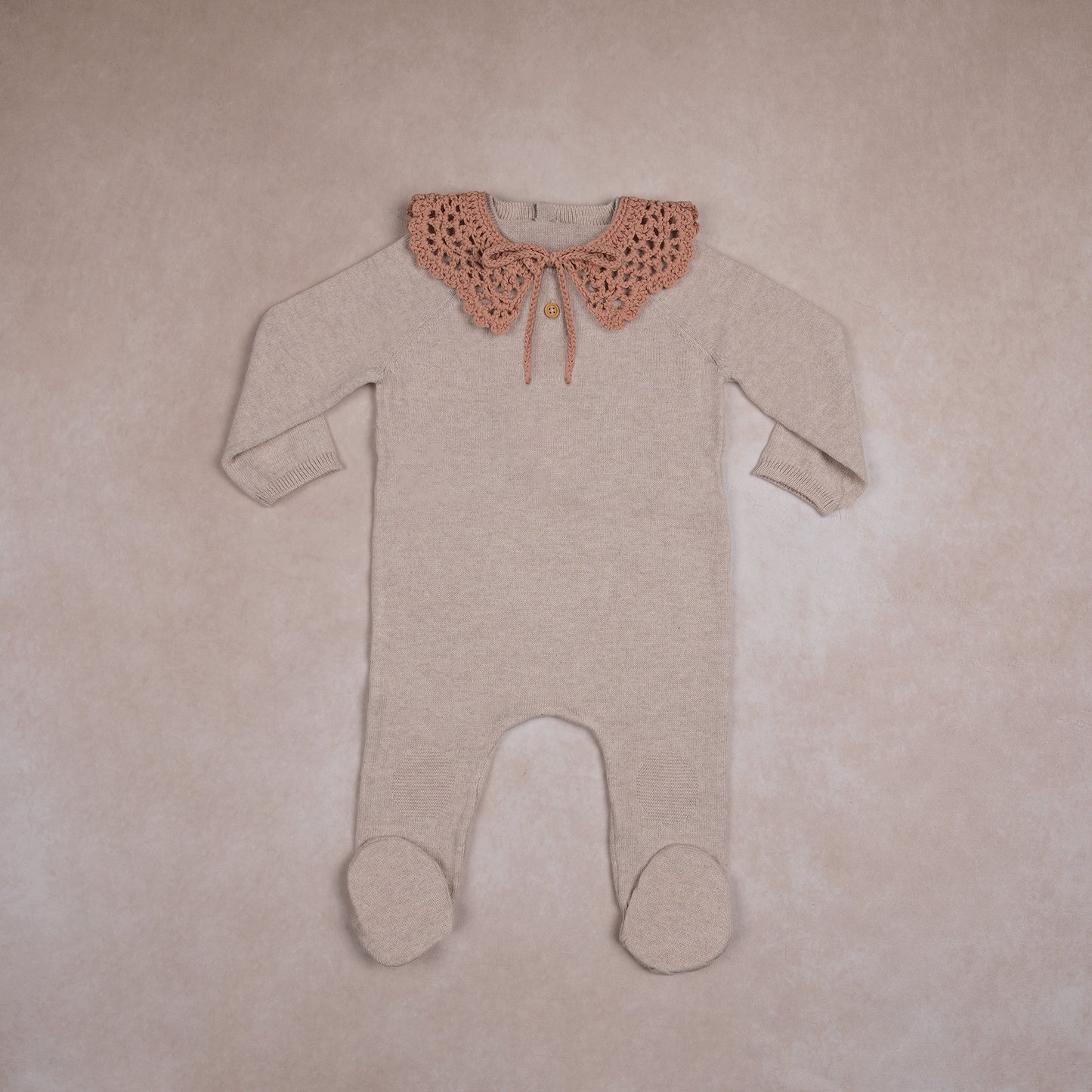 crocheted collar | dusty rose