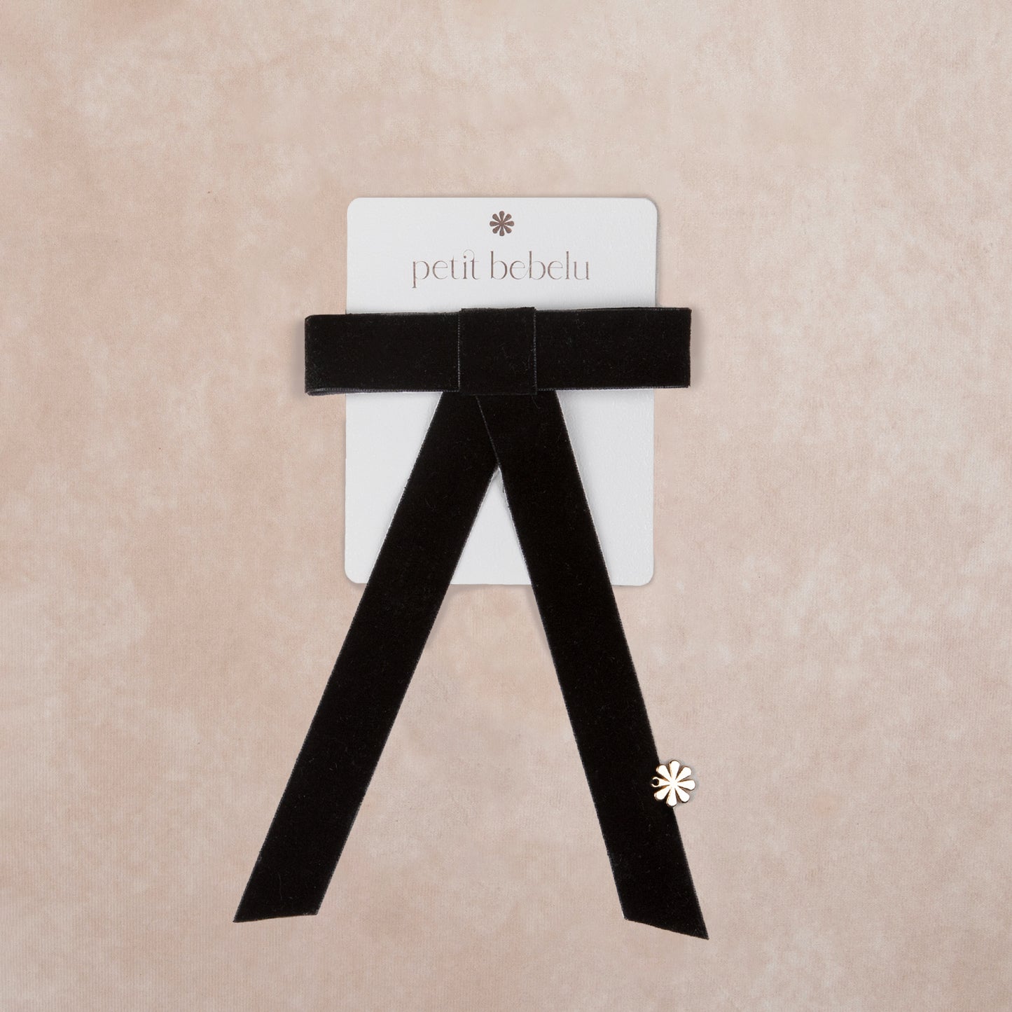 classic velvet bow | black