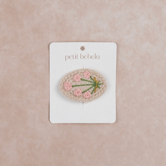 bouquet crochet hair clip | pink