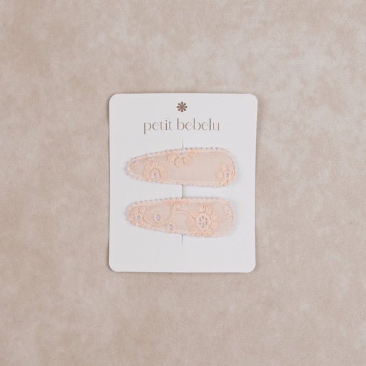 eyelet hair clip | pink